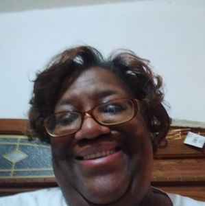 Meet your Posher, Annette